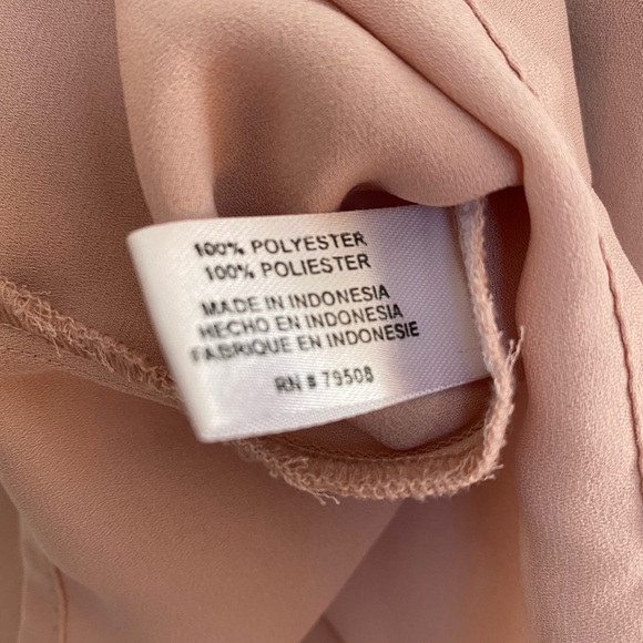 Violet + Claire Dusty Pink Sleeveless Draped Blouse - Picture 5 of 5